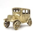 samochod-retro-model-metalowy-n796 (1).jpg
