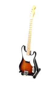 Gitara  miniaturka Sting