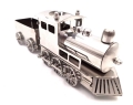 srebrny-metalowy-model-pociagu.jpg
